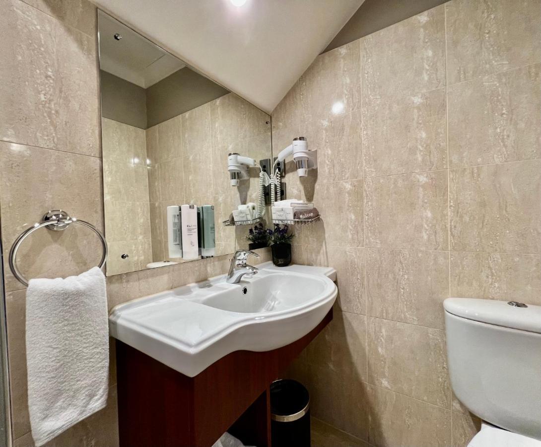 Quantum Lodge Motor Inn Hamilton Esterno foto