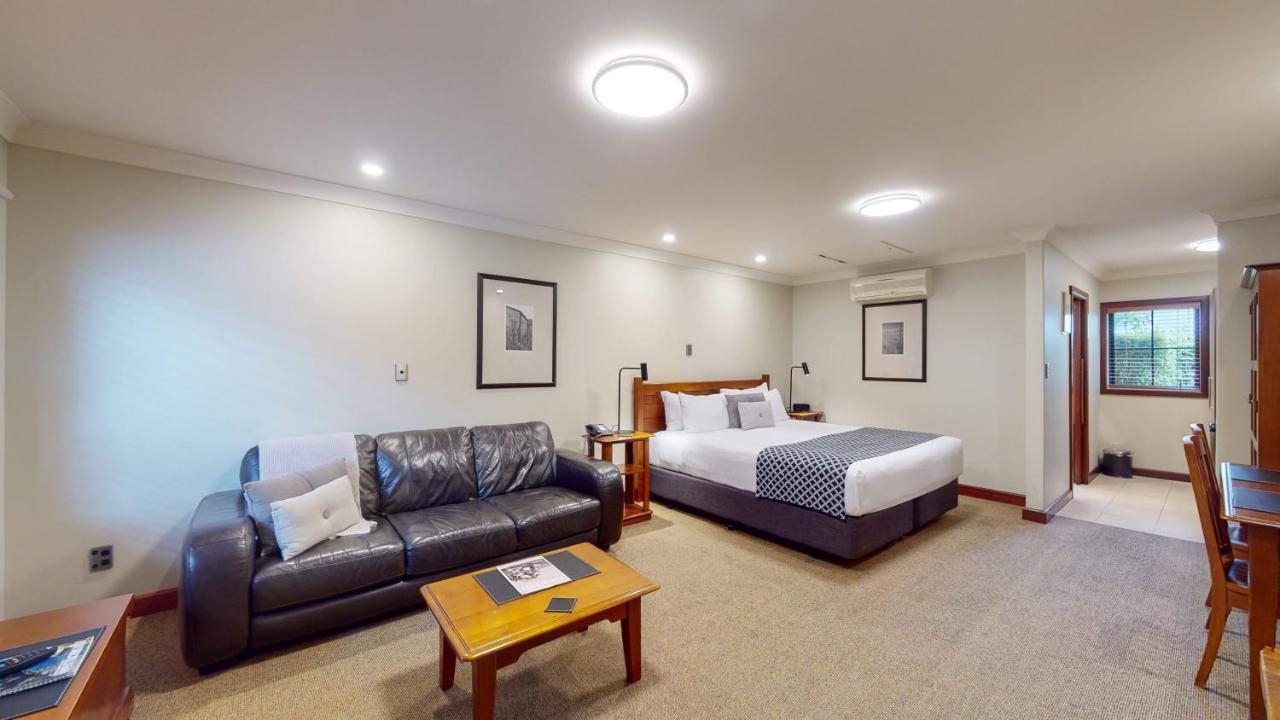 Quantum Lodge Motor Inn Hamilton Esterno foto